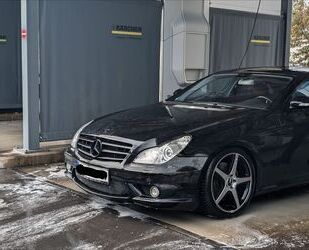 Mercedes-Benz Mercedes-Benz CLS 500 - AMG, Bi-Xenon, Memory, Sch Gebrauchtwagen