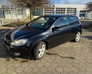 VW Volkswagen Golf 1.2 TSI 63 kW Team, schwarz, SHZ, Gebrauchtwagen