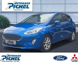 Ford Ford Fiesta Titanium KAMERA+PPS+TWA+NAVI Gebrauchtwagen