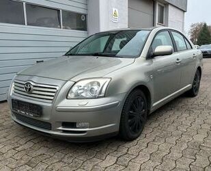 Toyota Toyota Avensis 1.8 Liftback Gebrauchtwagen