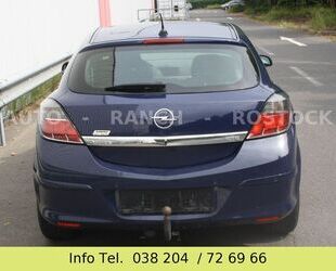 Opel Opel Astra GTC 1.9 CDTI Edition Navi/Klima /PDC/A Gebrauchtwagen