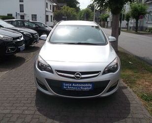 Opel Opel Astra J Sports Tourer Edition PDC SZ NAV Gebrauchtwagen