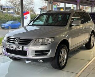 VW Volkswagen Touareg 3.0 V6 TDI*AHK*8xALU*NAVI*LEDER Gebrauchtwagen