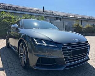 Audi Audi TTS Roadster 2.0 TFSI quattro B&O*MARTIX LED Gebrauchtwagen