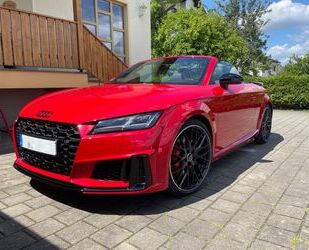 Audi Audi TTS TFSI S tronic quattro Roadster - Gebrauchtwagen