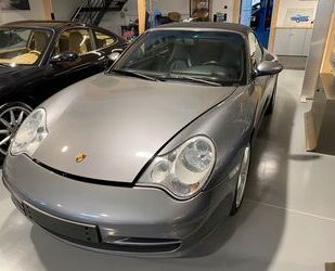 Porsche Porsche 996 Carrera C2 Cabrio (unfallfrei/Erstlack Gebrauchtwagen