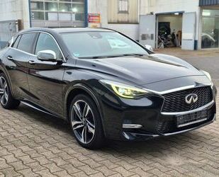 INFINITI Q30 Gebrauchtwagen