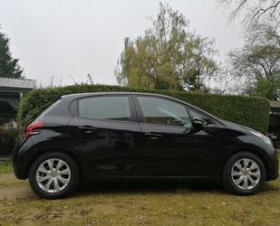 Peugeot Peugeot 208 PureTech 82 Active Active Gebrauchtwagen