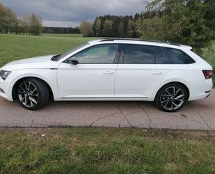 Skoda Skoda Superb 2.0 TDI SCR 140kW SportLine Combi Spo Gebrauchtwagen