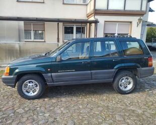 Jeep Jeep Grand Cherokee Laredo 4.0 TSI Gebrauchtwagen