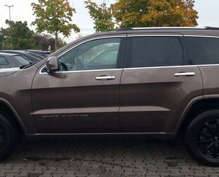 Jeep Jeep Grand Cherokee Overland 3.0 V6 M.-Jet 184kW . Gebrauchtwagen