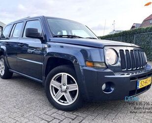 Jeep Jeep Patriot 2.4 170PK 4x4 SPORT ADVENTURE RIJDT T Gebrauchtwagen