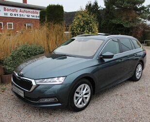 Skoda Skoda Octavia Combi 2.0 TDI DSG Style*AHK,Navi,LED Gebrauchtwagen