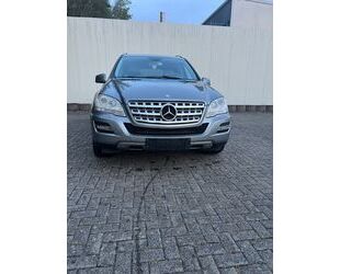 Mercedes-Benz Mercedes-Benz ML 350 CDI 4M-Luft-7GSport-Paket Gra Gebrauchtwagen