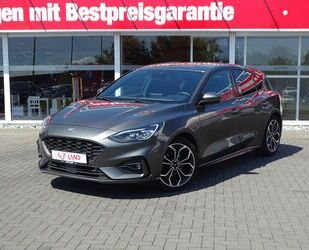 Ford Ford Focus 1.5 EcoBoost ST-Line LED Navi Tempomat Gebrauchtwagen