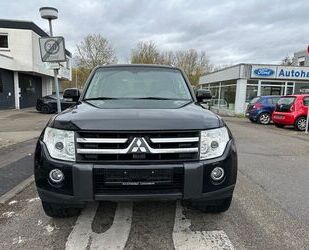 Mitsubishi Mitsubishi Pajero 3.2 DI-D Intense*4x4*112tkm*1Han Gebrauchtwagen