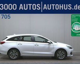 Hyundai Hyundai i30 cw 1.6 CRDI Navi RfK DAB Gebrauchtwagen