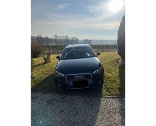 Audi Audi A1 1.2 TFSI Attraction Sportback Attraction Gebrauchtwagen