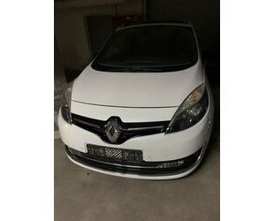 Renault Renault Grand Scenic dCi 110PS / 3.Hd/Klima/Pano/B Gebrauchtwagen