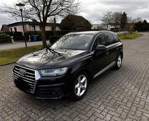 Audi Audi Q7 3.0TDI quattro S-line Sport Plus/7-Sitze/V Gebrauchtwagen