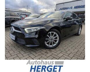 Mercedes-Benz Mercedes-Benz A 180 7G-DCT Progressive 1.Hand/Sche Gebrauchtwagen