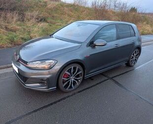 VW Volkswagen Golf 7.5 GTI Perf./Motor:43tkm/DSG/Voll Gebrauchtwagen