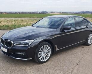 BMW BMW 730d xDrive -HuD ACC Laser GSD FernP Aktiv-Len Gebrauchtwagen