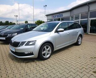 Skoda Skoda Octavia 1,5 TSI Kombi >NAV/SHZ/KAM/PDC/Smar Gebrauchtwagen