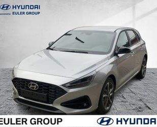 Hyundai Hyundai i30 1.5iT DCT 2WD Advantage Plus-Paket Gebrauchtwagen