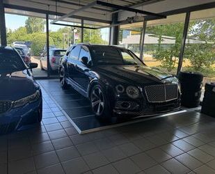 Bentley Bentley Bentayga 4.0 V8 4WD Autom. Gebrauchtwagen