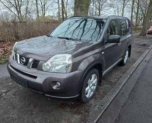 Nissan Nissan X-Trail 4x4 2.0 dCi Panoramadach/ Leder / A Gebrauchtwagen