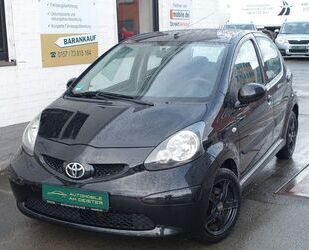 Toyota Toyota Aygo AYGO*Black*KLIMA*4/5-türig*SERVO*ALU*T Gebrauchtwagen