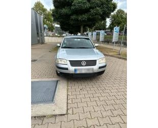 VW Volkswagen Passat B5 1.6 Polnisch Papier Gebrauchtwagen