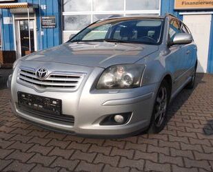 Toyota Toyota Avensis Kombi 1.8 Executive 1.Hand Gebrauchtwagen