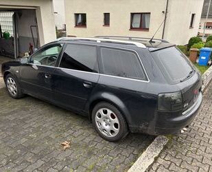 Audi Audi A6 2.5 TDI Avant - Gebrauchtwagen