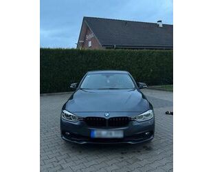 BMW BMW 320i - Gebrauchtwagen