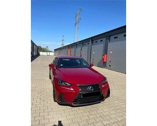 Lexus Lexus IS 300 300h F-Sport Automatik F-Sport Gebrauchtwagen