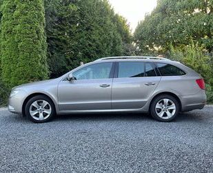 Skoda Skoda Superb 2.0 TDI 125kW DSG Ambition Combi Ambi Gebrauchtwagen