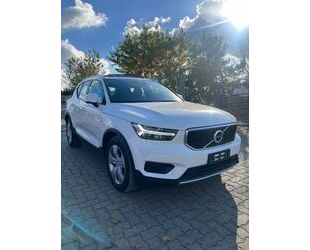 Volvo Volvo XC40 D4 Pro 190ps 4x4 Pano Kamera Full Optio Gebrauchtwagen