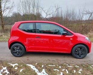 VW Volkswagen up! 1.0 44kW, 60PS, rot Gebrauchtwagen