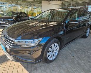 VW Volkswagen Passat Variant 2.0 TDI SCR Conceptline Gebrauchtwagen