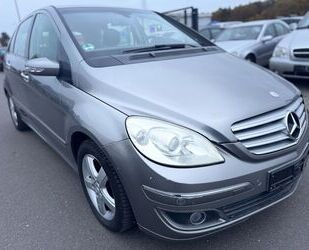 Mercedes-Benz Mercedes-Benz B 150 Automatik Kindersitze integrie Gebrauchtwagen