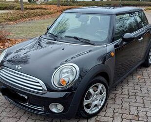 Mini MINI Gepflegter& zuverlässiger Mini Cooper Gebrauchtwagen