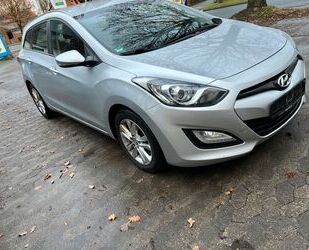 Hyundai Hyundai i30 1.6 CRDi 81kW FIFA World Cup EDITION Gebrauchtwagen