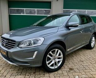 Volvo Volvo XC60 Summum 2WD/NAVI/LEDER/XENON/MEMORY/SOUN Gebrauchtwagen