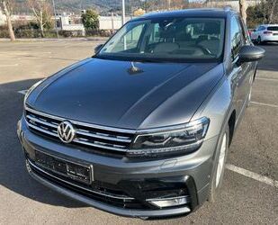 VW Volkswagen Tiguan Highline R-Line/4x4/AUT/PANO/VIR Gebrauchtwagen