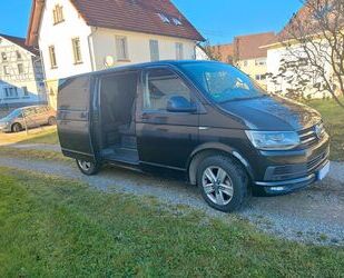 VW Volkswagen T6 Multivan // 6 Sitzer // zwei Schiebe Gebrauchtwagen