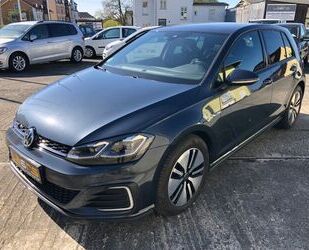 VW Volkswagen Golf VII GTE DSG / LED / AHK / Kamera / Gebrauchtwagen