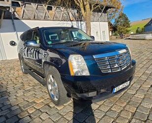 Cadillac Cadillac Escalade ESV 6.2 V8 Sport Luxury Autom. Gebrauchtwagen