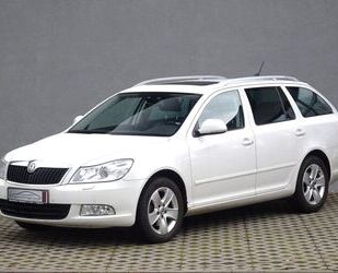 Skoda Skoda Octavia Combi 2,0 TDI Elegance/Xenon/Navi/SH Gebrauchtwagen